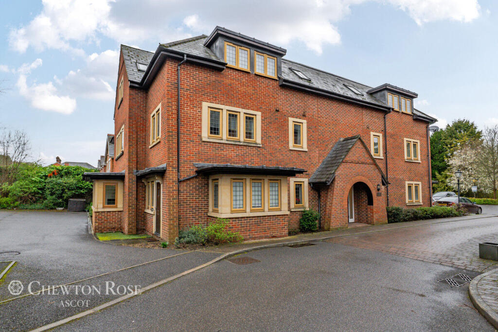 Main image of property: London Road, ASCOT