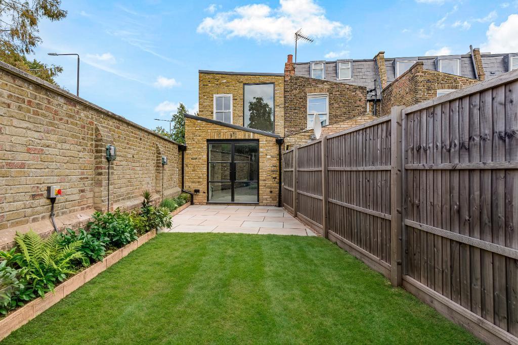 House in London, Hammersmith - View 5