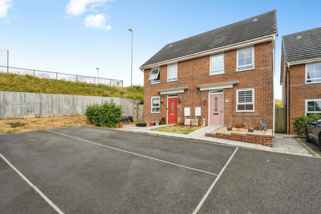 Main image of property: Valley View, Loughor, Swansea, SA4