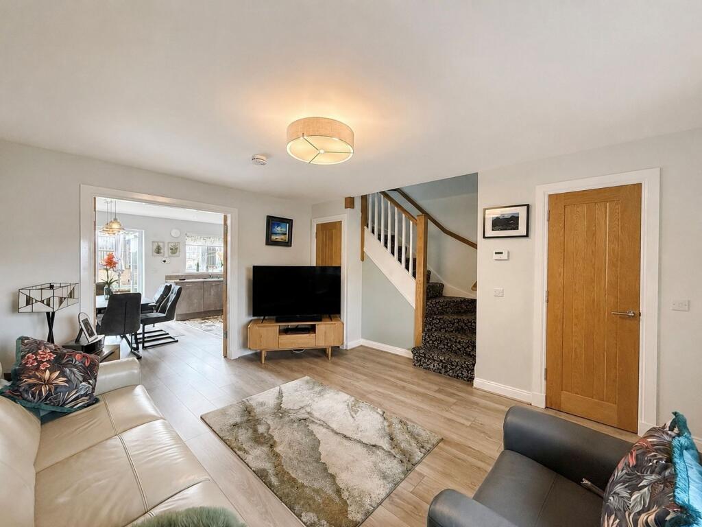 House in Auchinleck, Holmhead - View 4