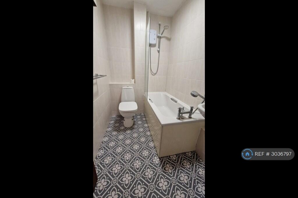 Apartment in Colchester, Myland, Highwoods - More