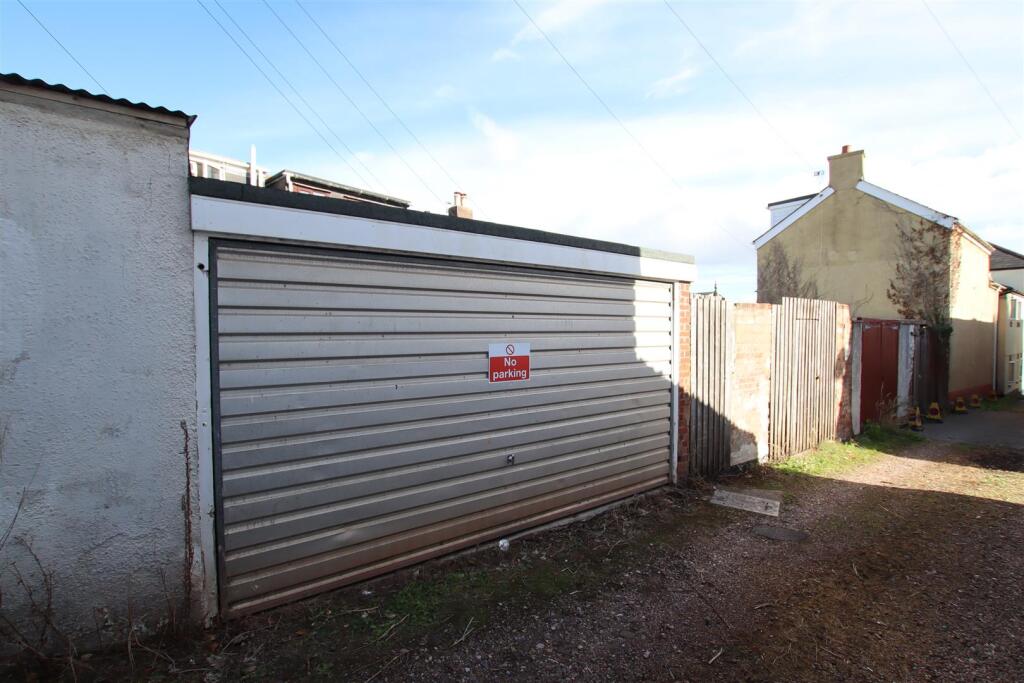 Oakfield Street, Exeter photo 4