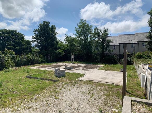 Plot 4