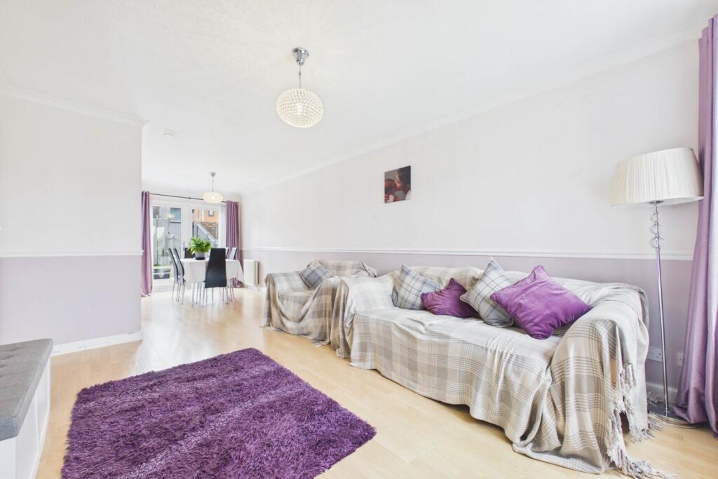 House in Motherwell, North Lanarkshire - View 2