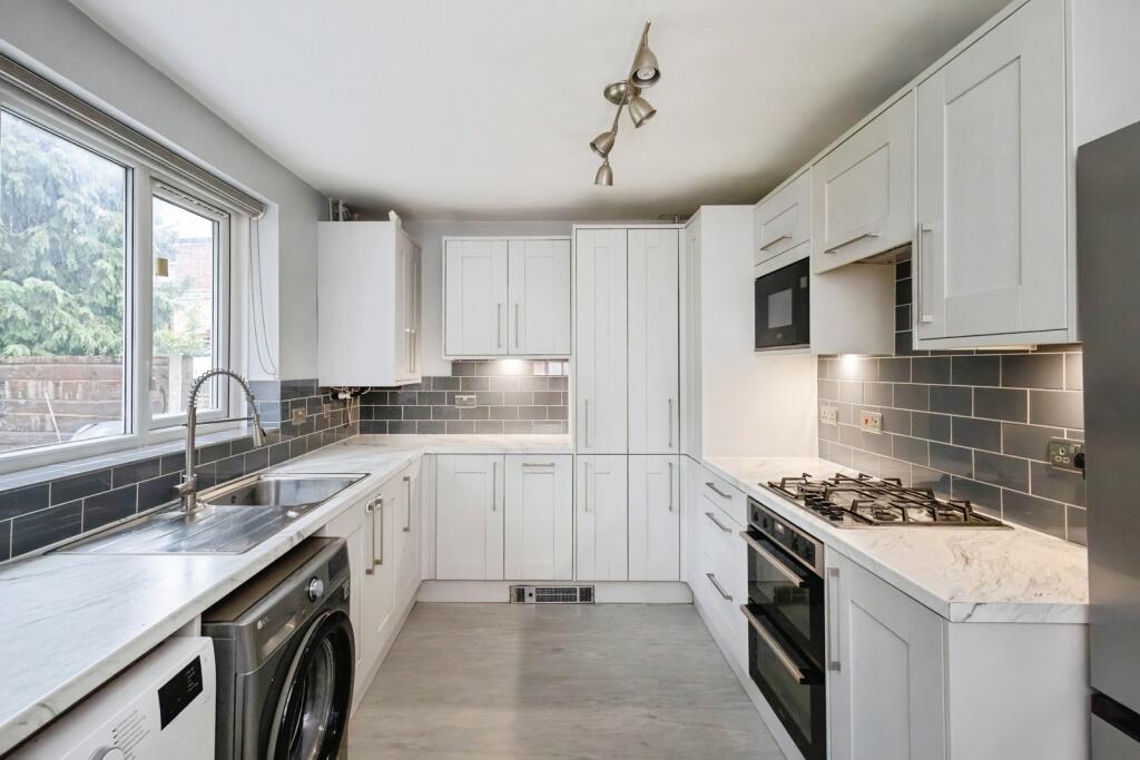 Stamford Road, Manchester, Greater Manchester, M13 photo 2