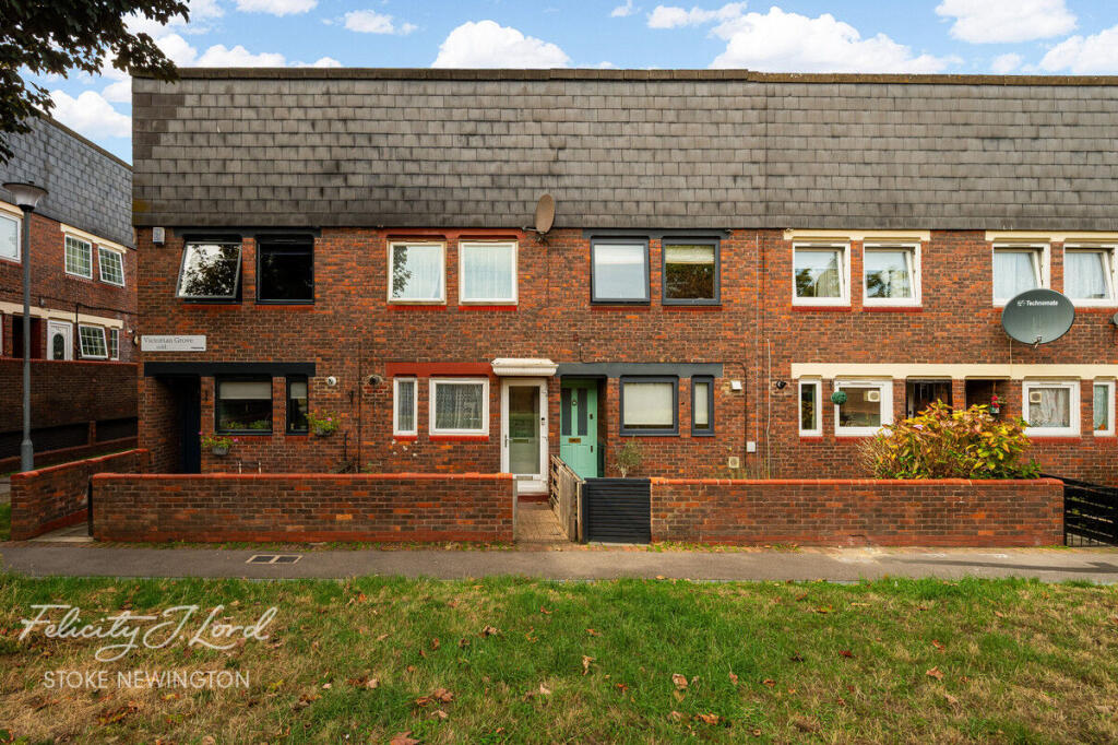 Victorian Grove, London N16 photo 2
