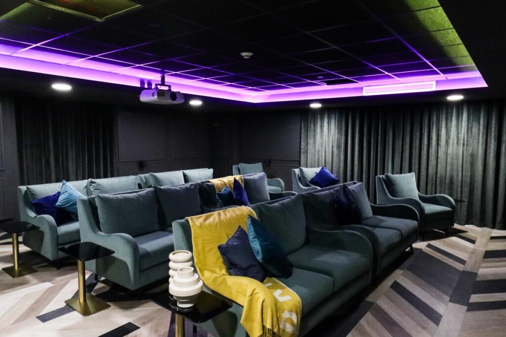 Main image of property: Thames Quarter, Reading