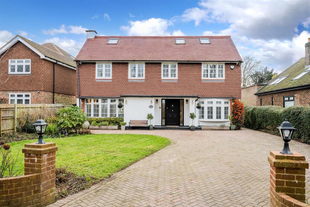 Main image of property: Cunningham Road, Banstead Village