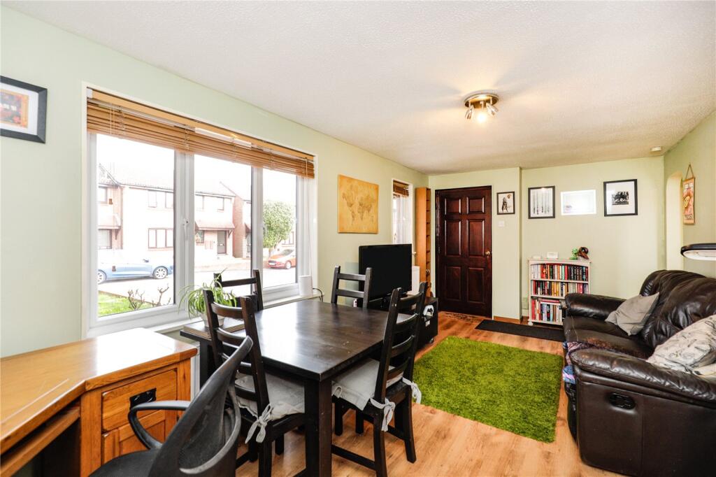 Apartment in Harrogate - View 3