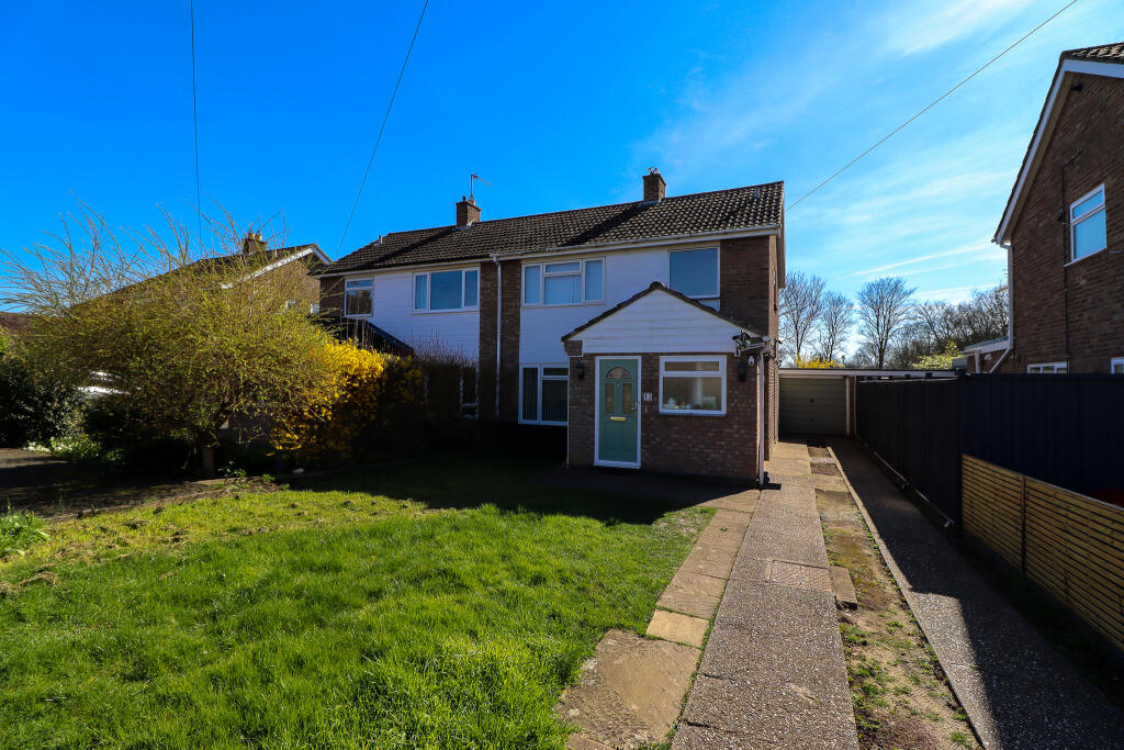 Main image of property: Elm Drive, Offord Cluny, St. Neots, Cambridgeshire