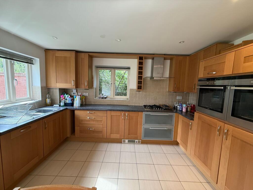House in Solihull, Kineton Green - More