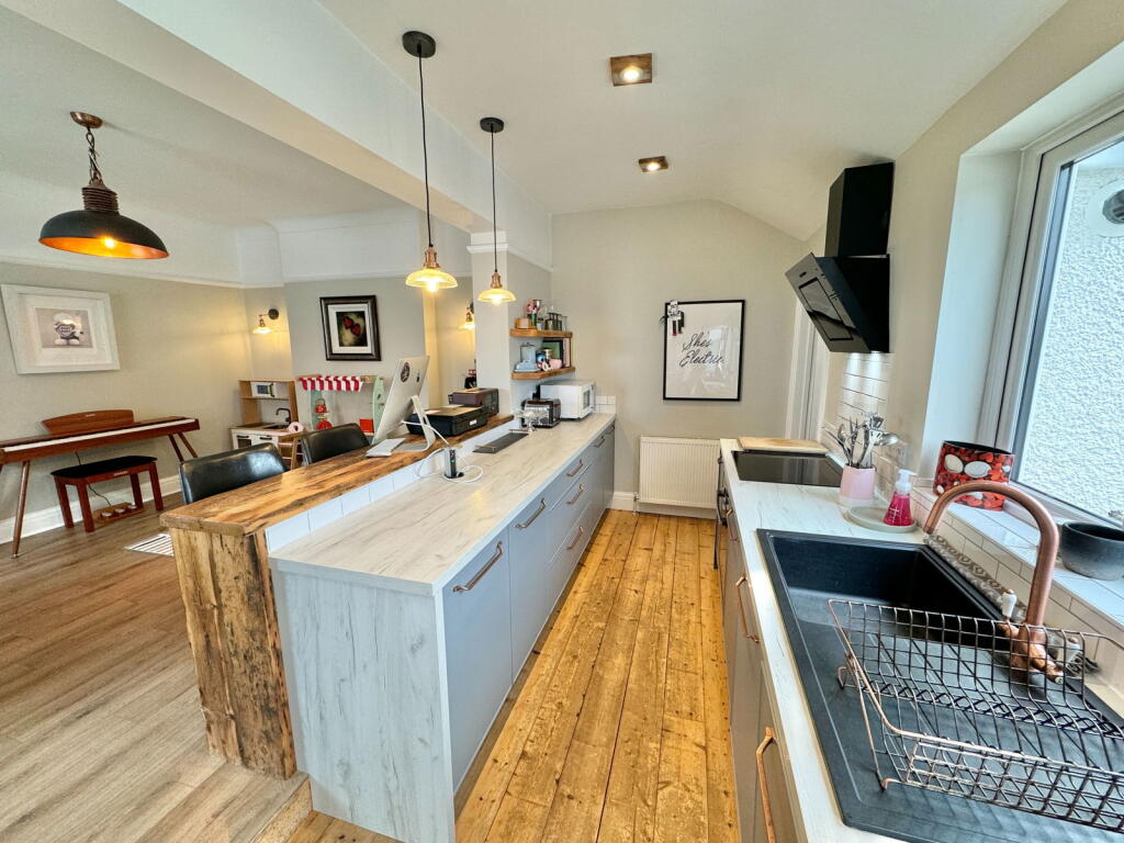 Swaindale Road, Peverell, Plymouth, PL3 4PT photo 5