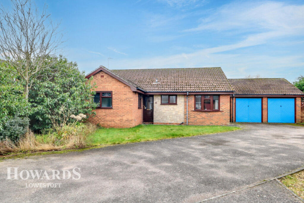 Seavert Close, Lowestoft photo 2