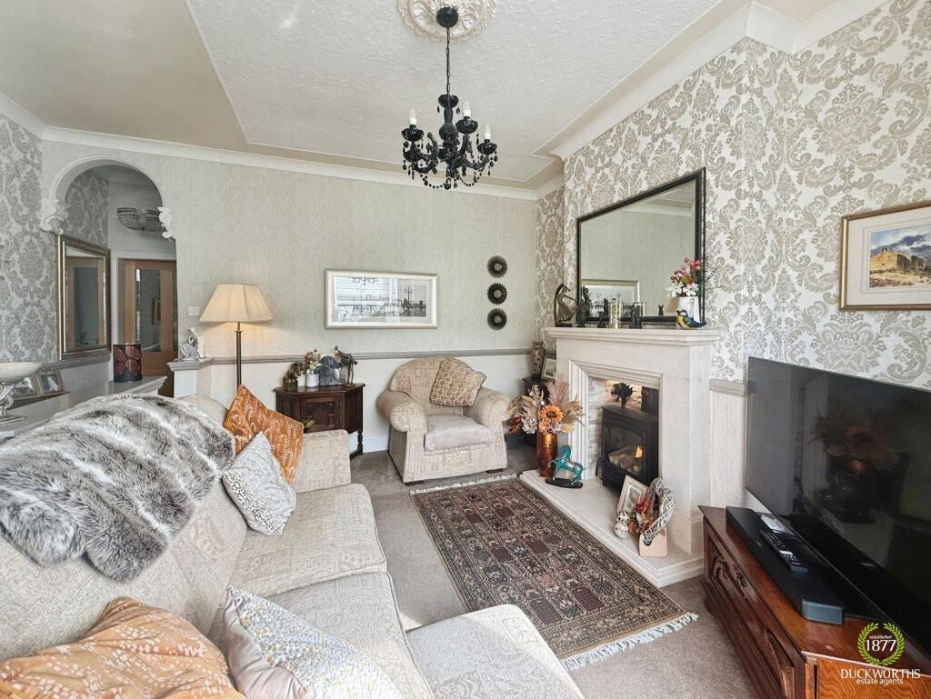Cardwell Street, Padiham, BB12 photo 3