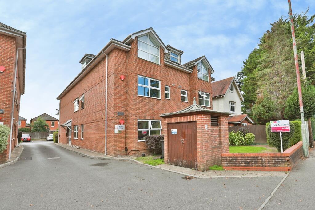 Main image of property: Richmond Park Road, BOURNEMOUTH, Dorset, BH8