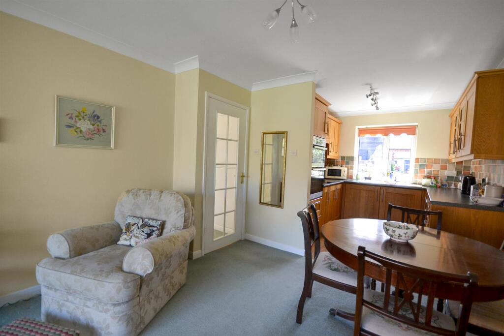 House in Rushcliffe, Radcliffe-on-Trent - View 5