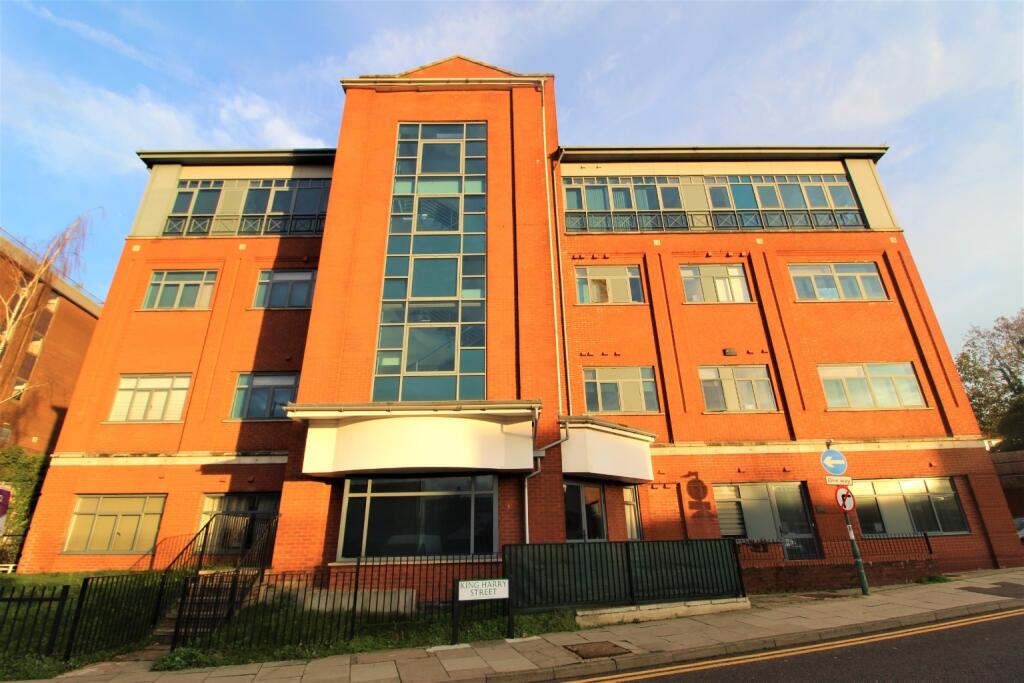 Main image of property: Wolsey Road, Hemel Hempstead, Hertfordshire, HP2