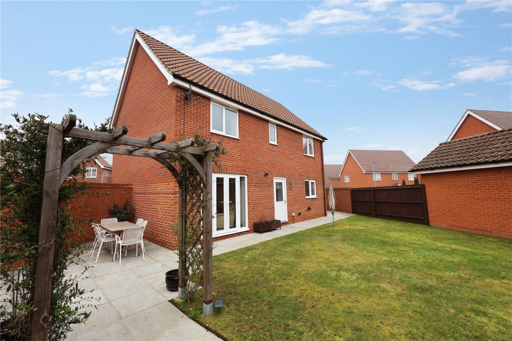 Royal Sovereign Avenue, Costessey, Norwich, Norfolk, NR5 photo 4