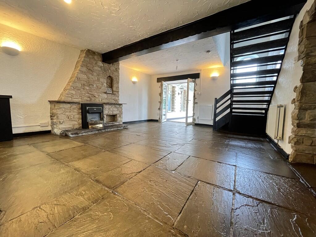 House in Guide, Shadsworth - View 5