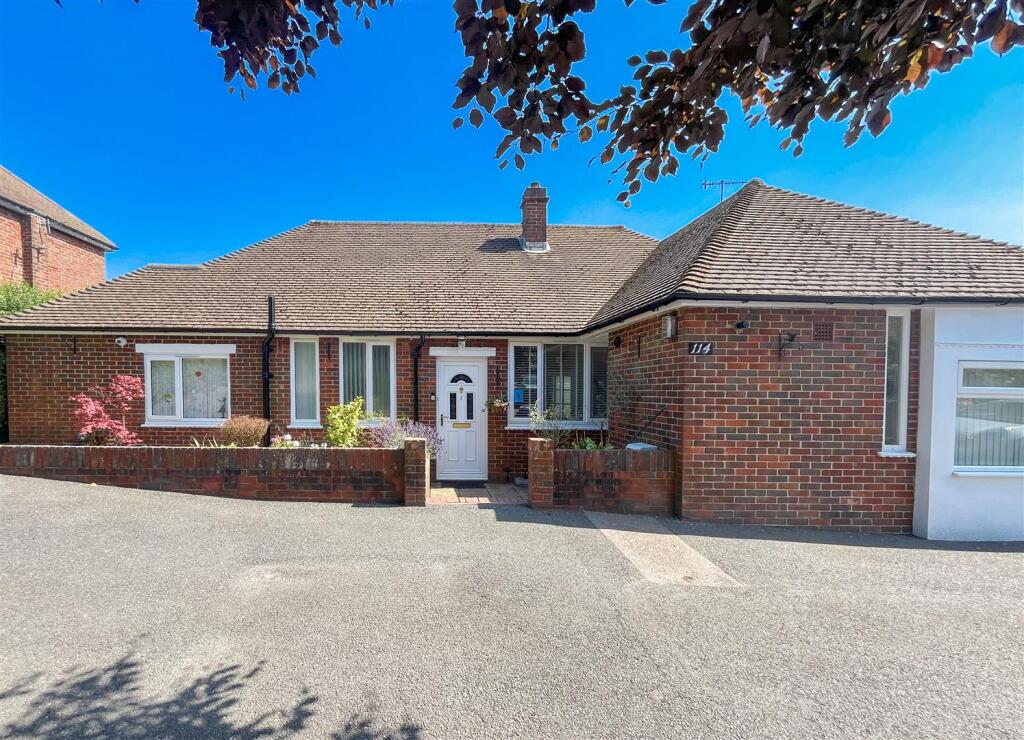 Main image of property: Fairlight Road, Hastings, TN35 5EL
