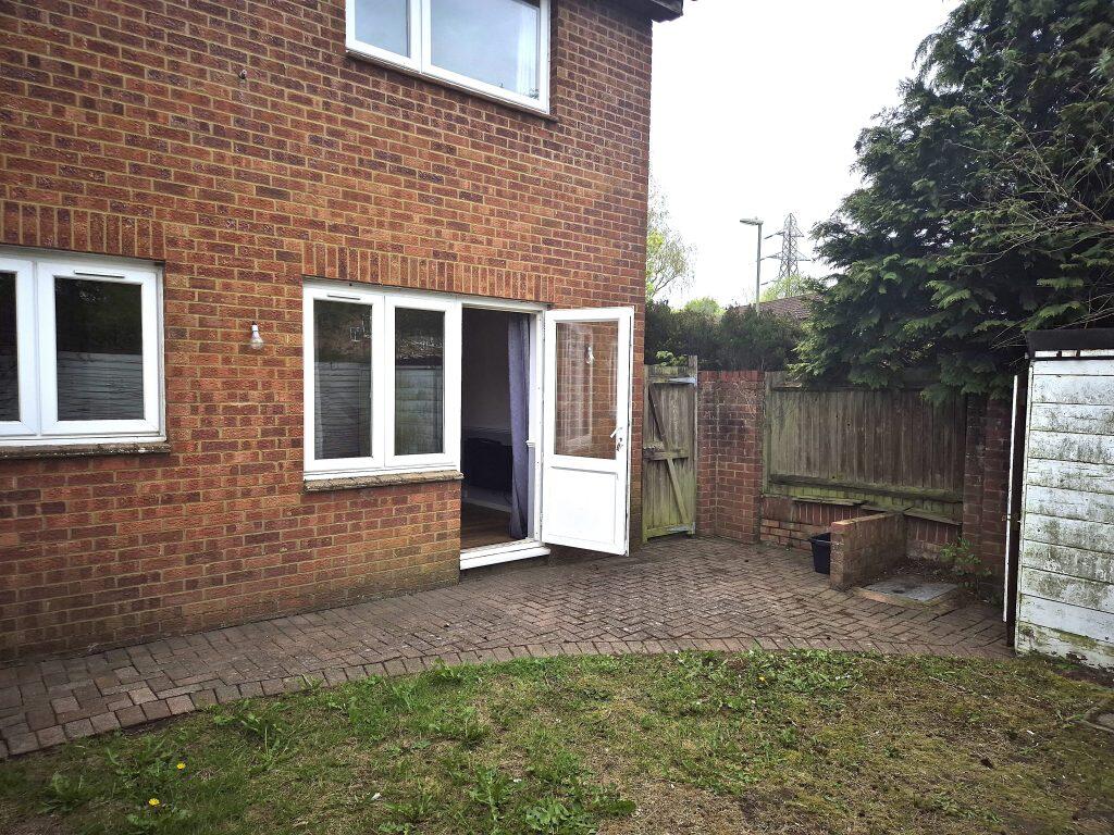 66 Rufus Gardens, Totton, Southampton, SO40 8TB photo 4