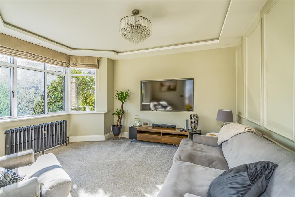 House in Portsmouth - View 5