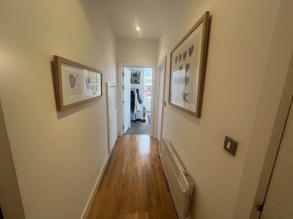 Apartment in Manchester - View 5