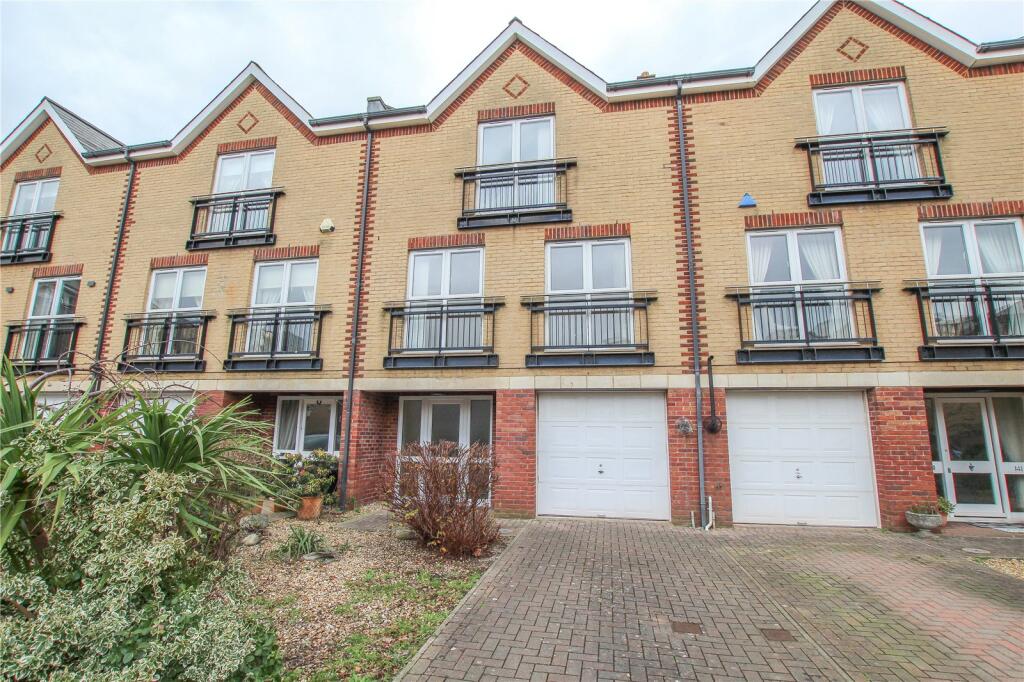 Main image of property: Adventurers Quay, Cardiff, CF10