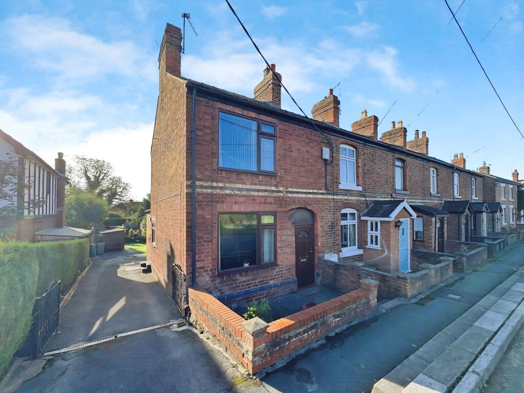 2-bed terraced on Eaton Road, Tarporley, £240,000