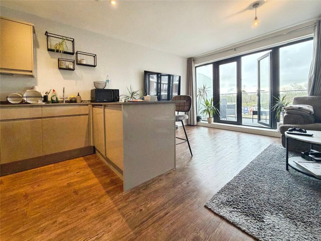 Main image of property: Medina Breeze Walk, Binfield, Newport, PO30