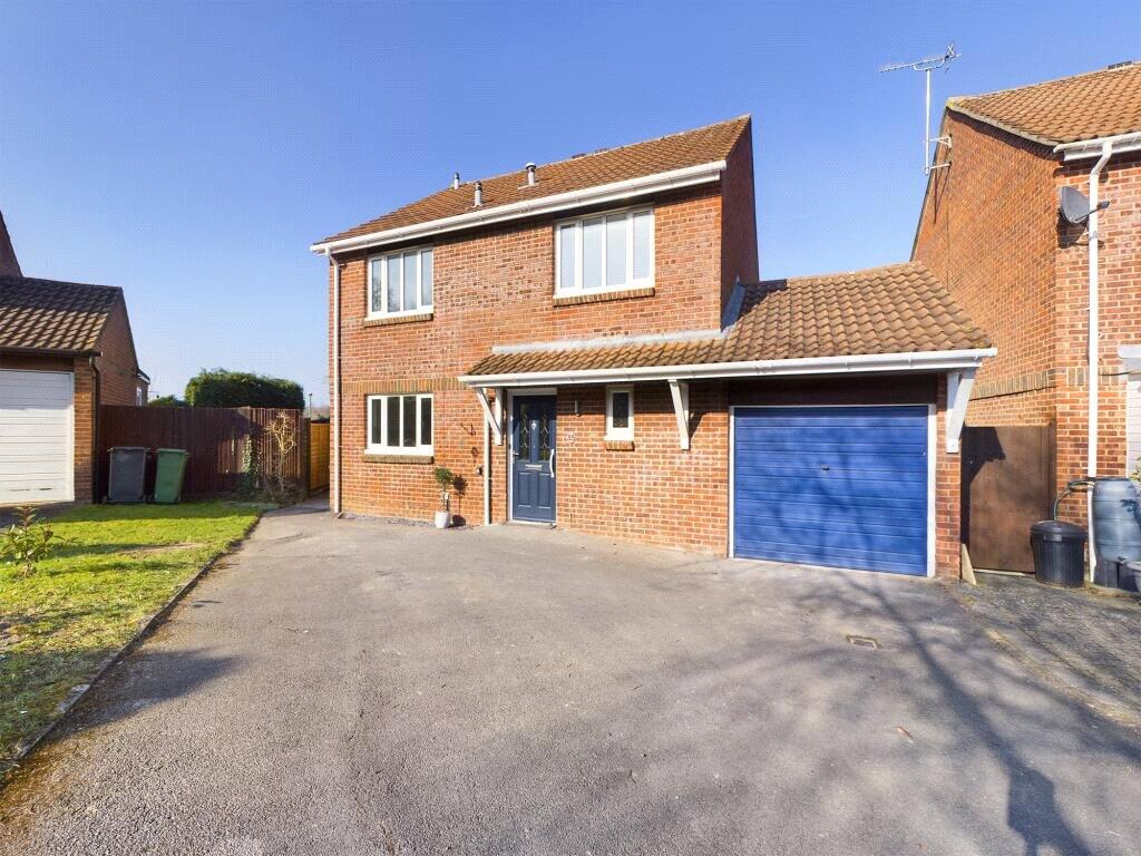 Main image of property: Van Dyck Close, Basingstoke, Hampshire, RG21