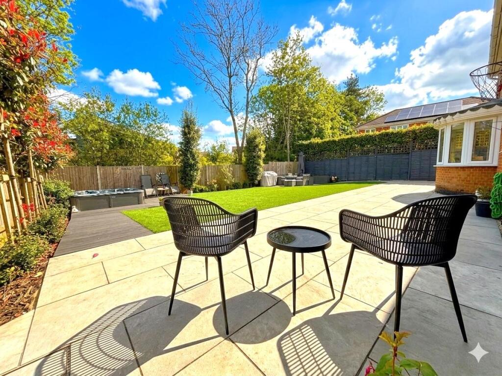 House in Whiteley, Solent Business Park - View 2