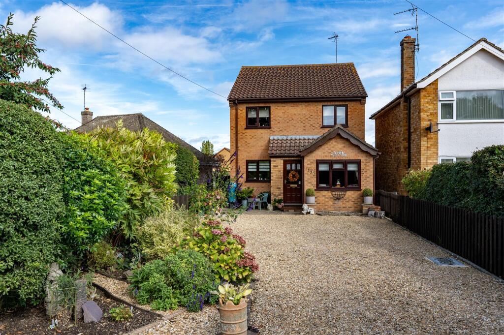 Main image of property: High Street, Gosberton, Spalding