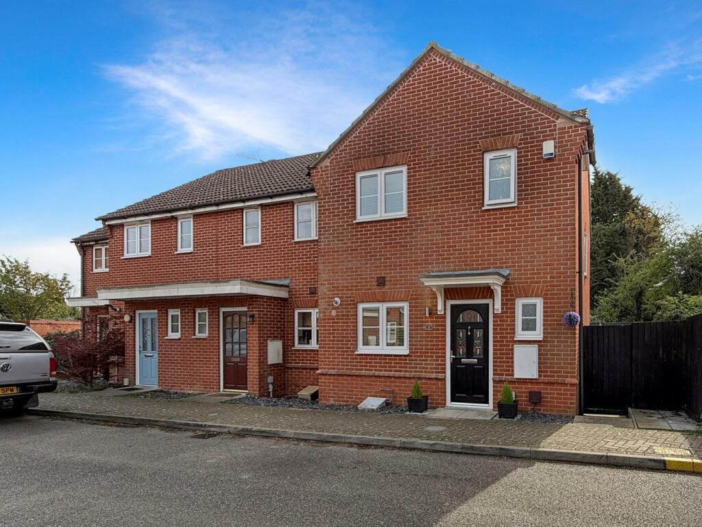 Main image of property: Aylesbury Drive, Great Notley, Braintree, CM77