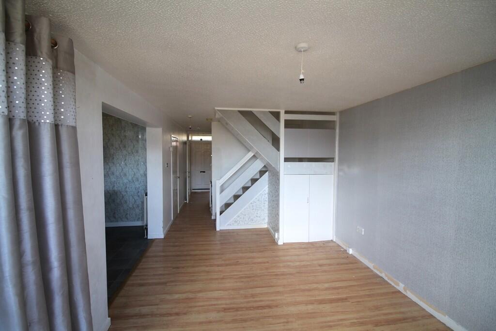 Apartment in Sunderland, Washington - View 3