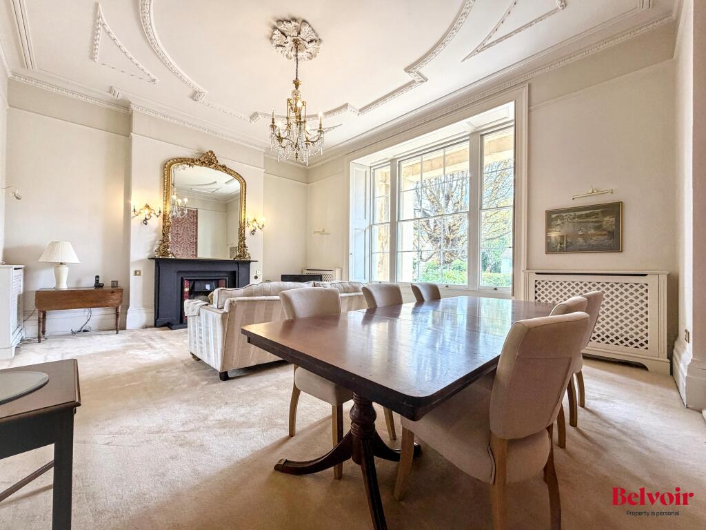 Apartment in Gloucester - View 4