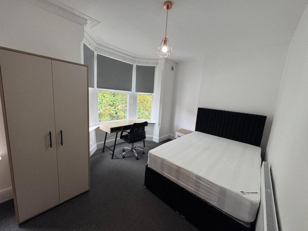 House in Nottingham - View 5
