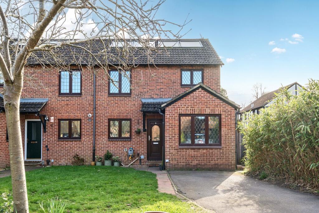 Main image of property: Kings Chase, East Molesey, KT8