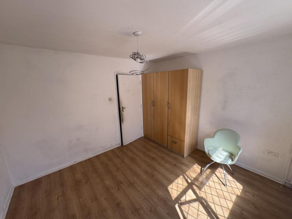 Main image of property: Buckingham Close, London