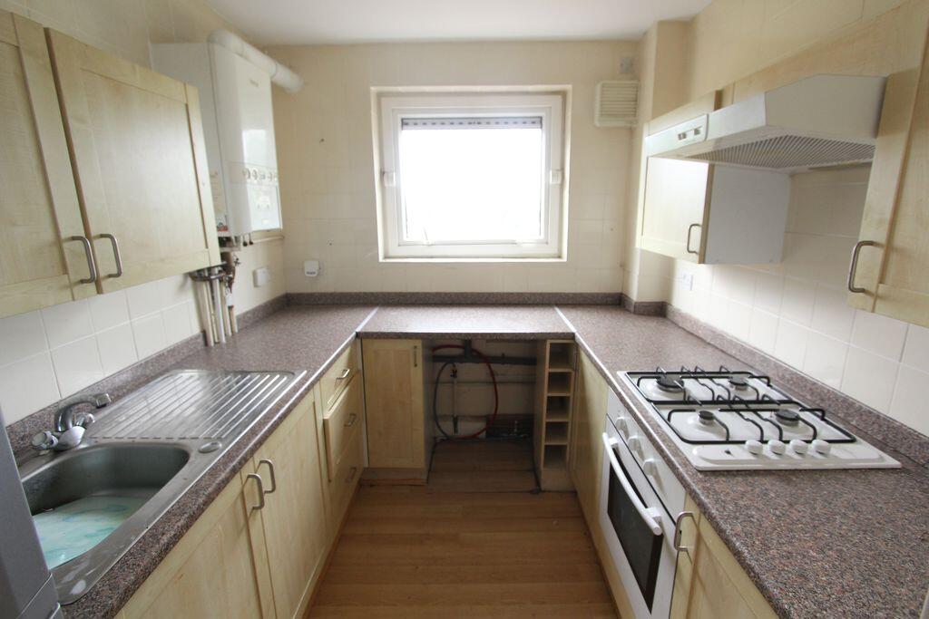 Apartment in Rochdale, Great Howarth - View 4