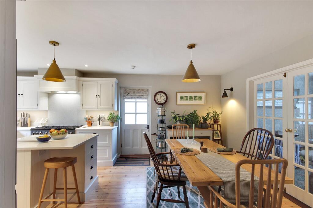 House in Tonbridge - View 5