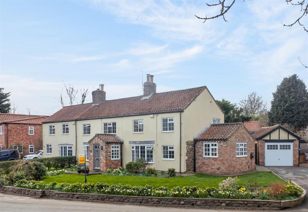 Main image of property: Farlington, York