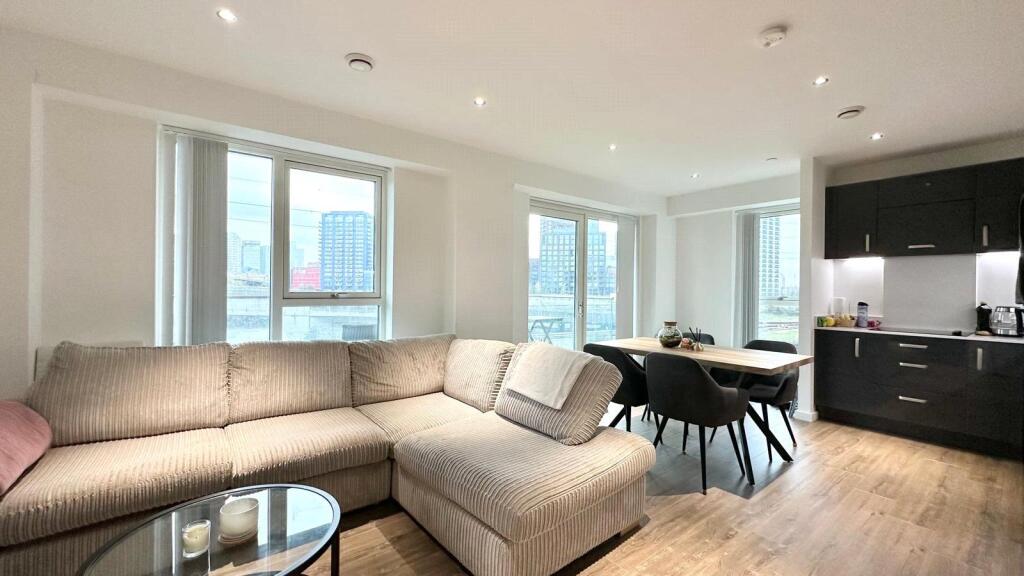 Apartment in London - View 2