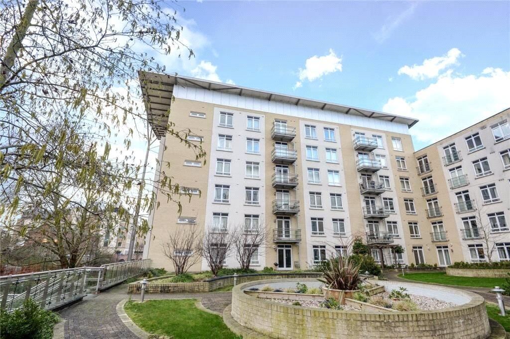 Main image of property: The Meridian, Reading