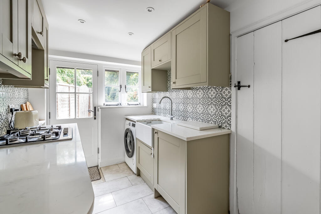 House in Sevenoaks, Westerham - More
