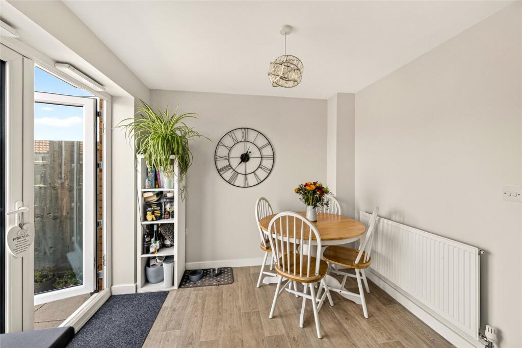 Kirk Way, Holdingham, Sleaford, Lincolnshire, NG34 - View 6