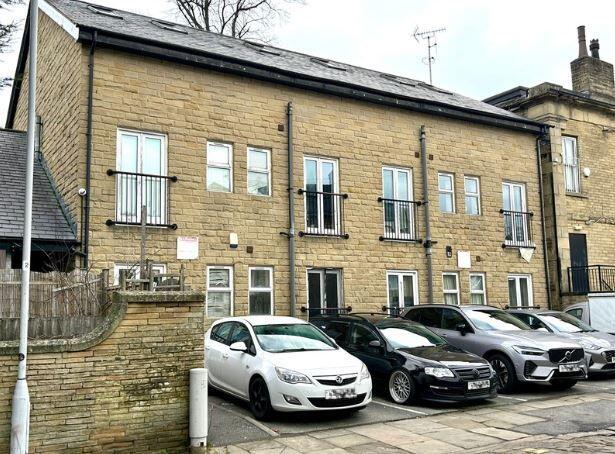 Main image of property: Flat 7 Melbourne House, Melbourne Place, Bradford, West Yorkshire, BD5 0BL