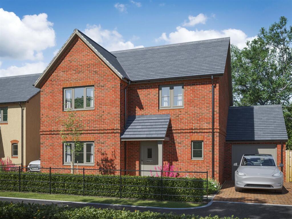 4-bed detached on Chestnut Drive, Staunton, £575,000
