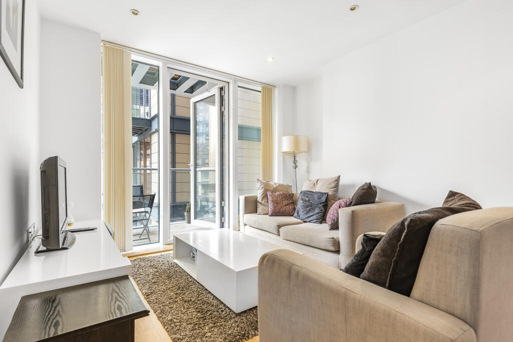 Main image of property: Millharbour, London, E14
