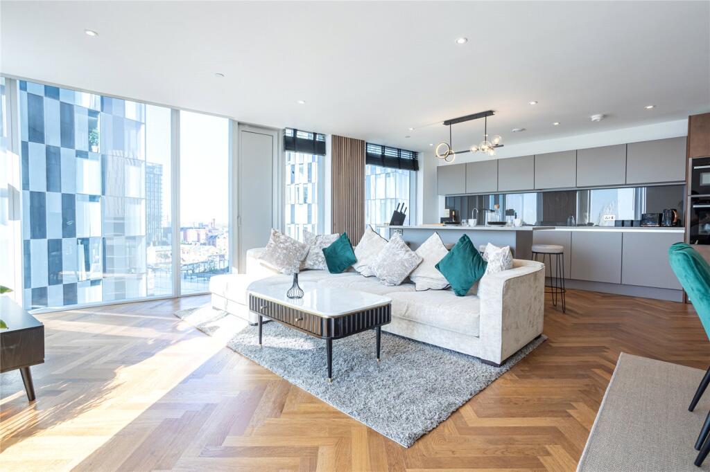 Main image of property: East Tower, 9 Owen Street, Deansgate Square, Manchester, M15